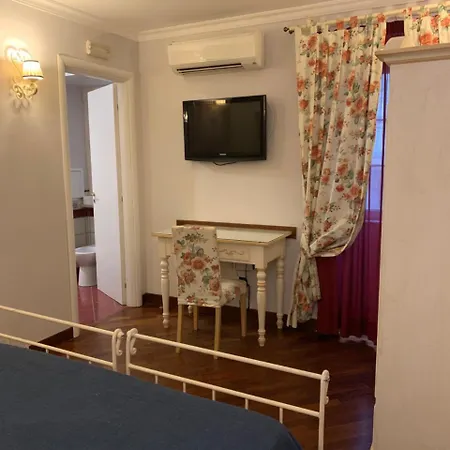 Maison d'hôtes Ausonia 4*