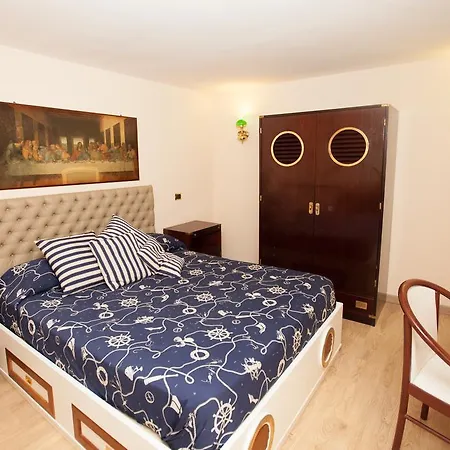 Ausonia 4*