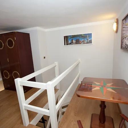 Гостевой дом Ausonia 4*