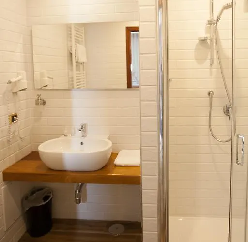 Konukevi Ausonia Napoli